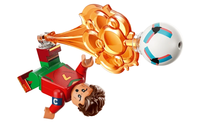 Klocki LEGO Editions 43012 Cristiano Ronaldo — piłkarskie momenty