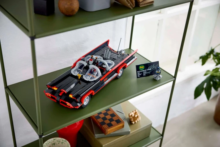 Klocki LEGO Batman™ 76328 Klasyczny serial telewizyjny Batman™ — Batmobil™