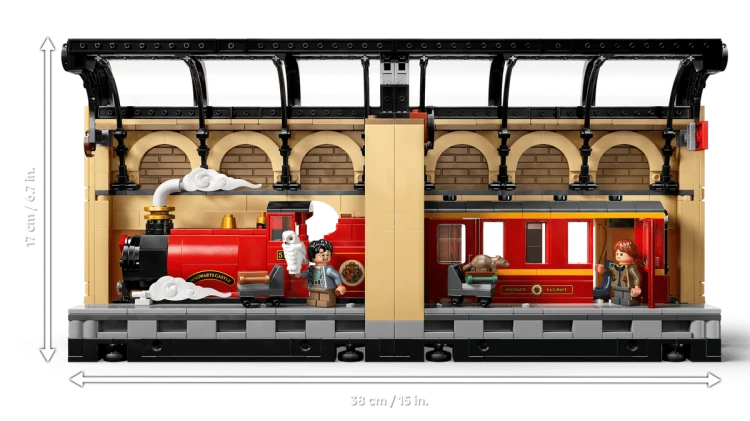 Klocki LEGO Harry Potter 76450 Book nook: Ekspres do Hogwartu™