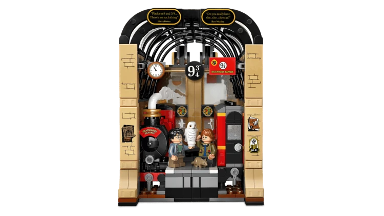 Klocki LEGO Harry Potter 76450 Book nook: Ekspres do Hogwartu™