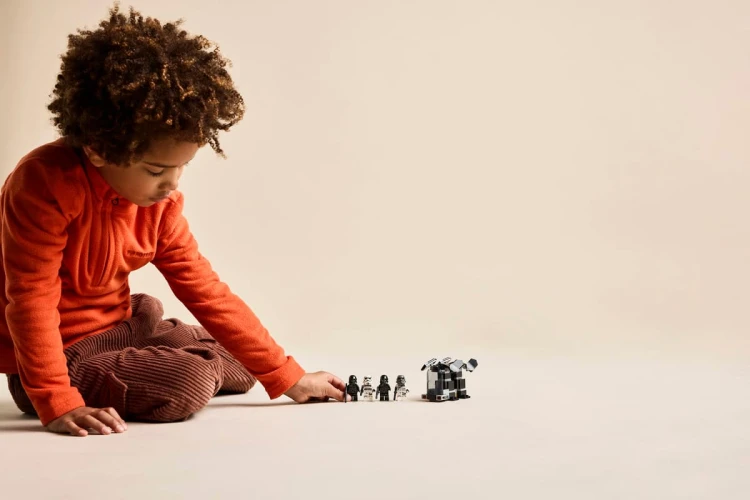 Klocki LEGO Star Wars 75412 Szturmowiec Śmierci i nocny szturmowiec — zestaw bitewny