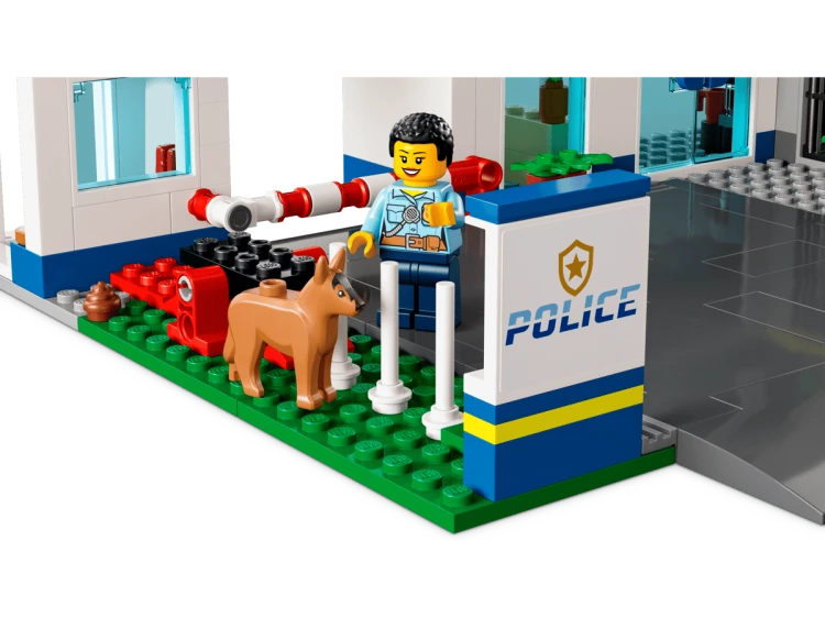 Klocki LEGO City 60316 Posterunek policji
