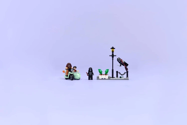 Klocki LEGO Harry Potter 76459 Ucieczka Hagrida i Harry’ego z Privet Drive