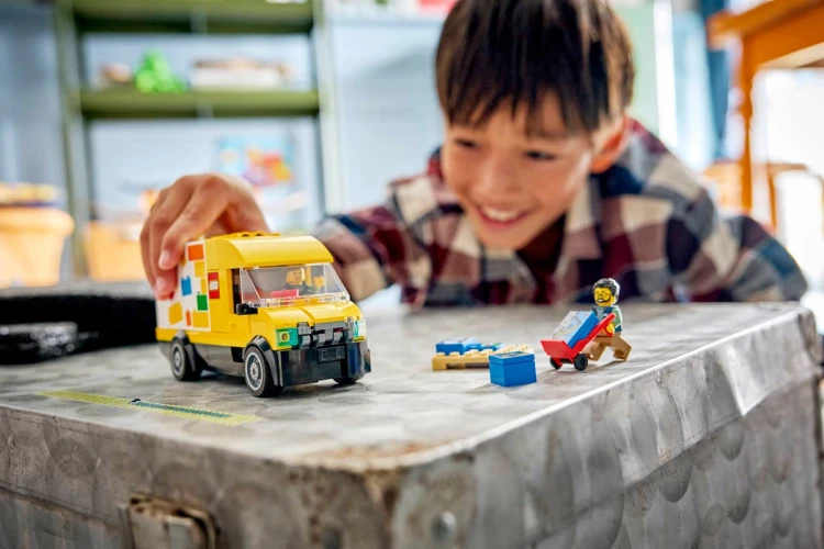 Klocki LEGO City 60500 Furgonetka LEGO