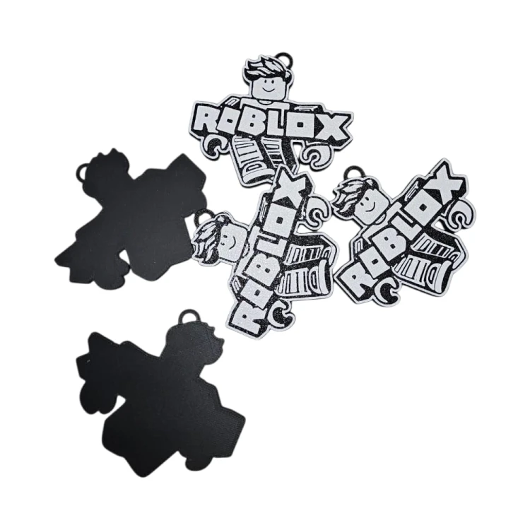 Brelok 3D Gaming z Postacią – Dekoracyjny Breloczek 8 cm