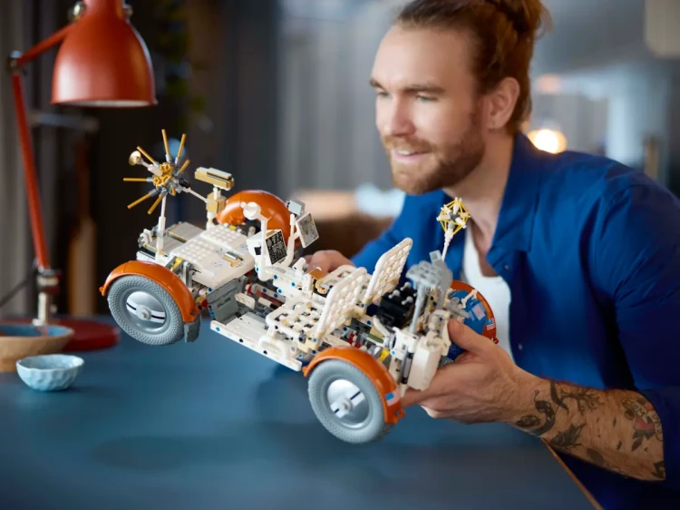 LEGO 42182 Technic NASA Apollo - pojazd LRV