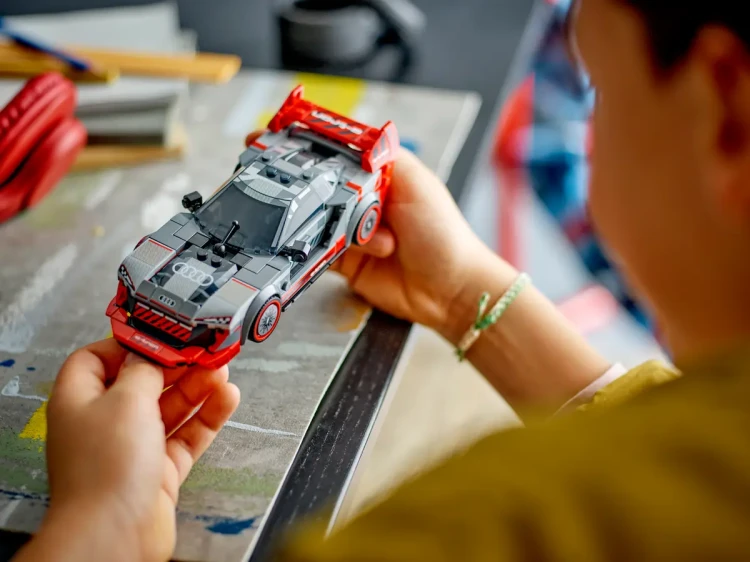 LEGO 76921 Speed Champions Wyścigowe Audi S1 E-tron Quattro