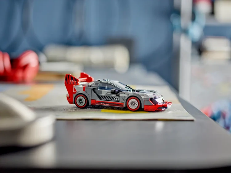 LEGO 76921 Speed Champions Wyścigowe Audi S1 E-tron Quattro