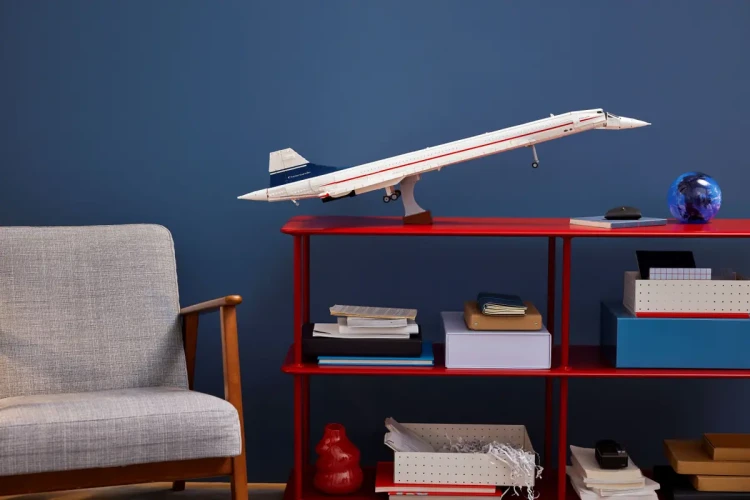 Klocki LEGO ICONS 10318 Concorde