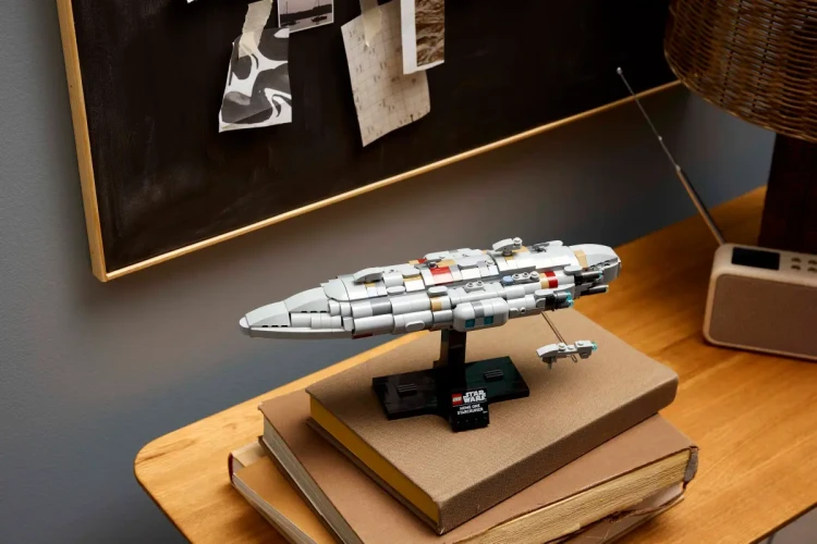 Klocki LEGO Star Wars  75405Krążownik typu Home One