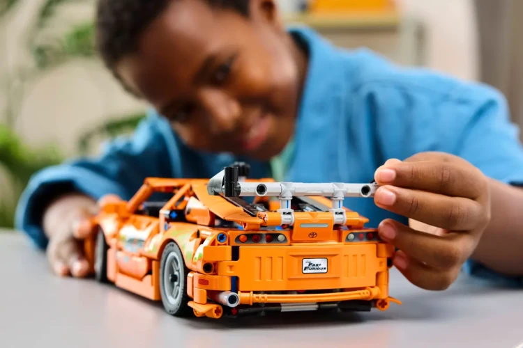 Klocki LEGO Technic 42204 Fast and Furious Toyota Supra MK4