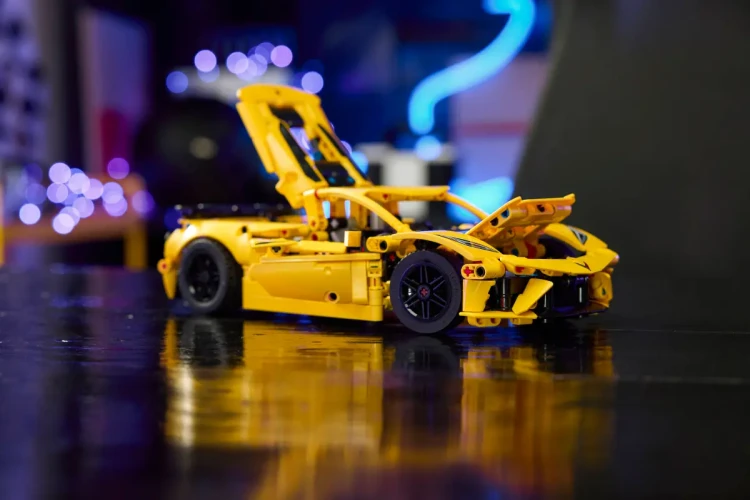 Klocki LEGO Technic 42205 Chevrolet Corvette Stingray