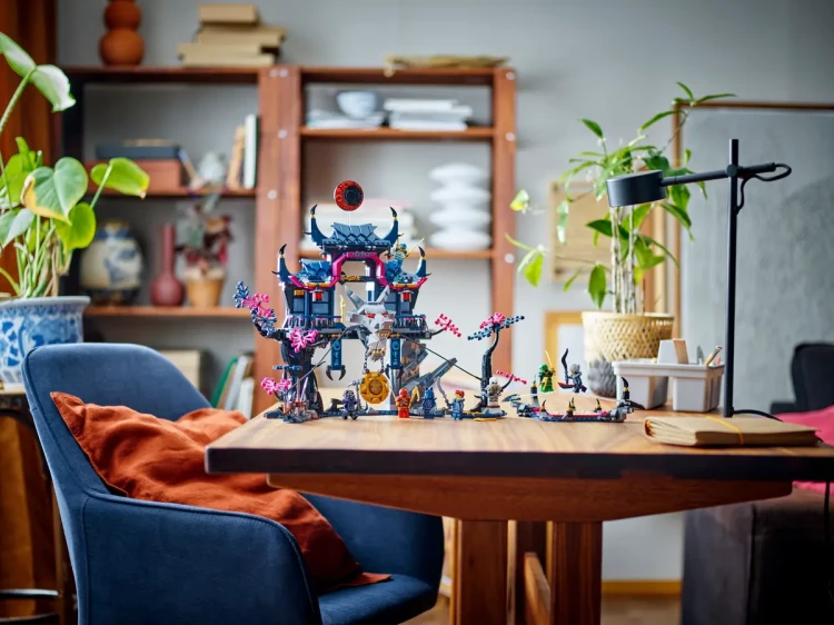 Klocki LEGO Ninjago  71813- Dojo cienia Wilczej Maski
