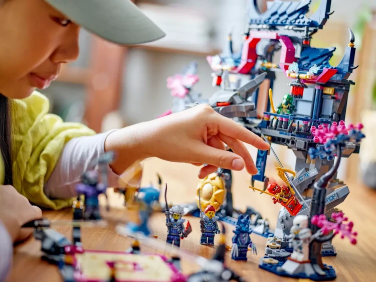 Klocki LEGO Ninjago  71813- Dojo cienia Wilczej Maski