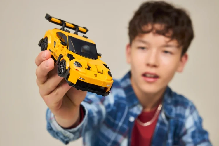 Klocki LEGO Speed Champions 77239 Supersamochód Porsche 911 GT3 RS