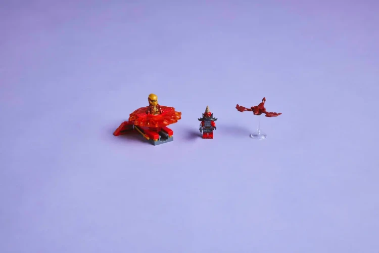 Klocki LEGO NINJAGO 71823 Smoczy spinner Spinjitzu Kaia