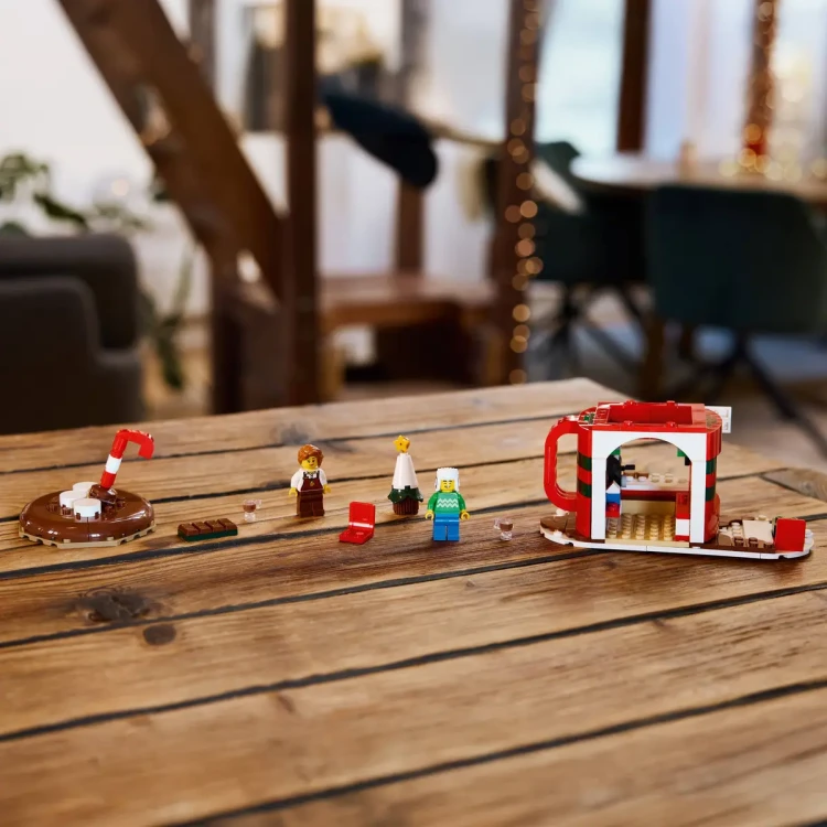 Klocki LEGO 40776 Stoisko z gorącą czekoladą