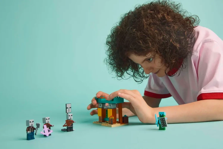 Klocki LEGO Minecraft 21267 Pustynny patrol złosadników