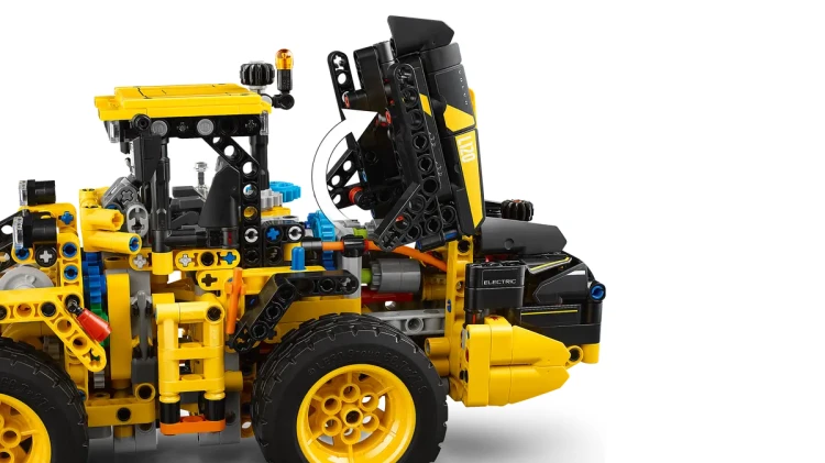 Klocki LEGO Technic 42209 Ładowarka kołowa Volvo L120 Electric