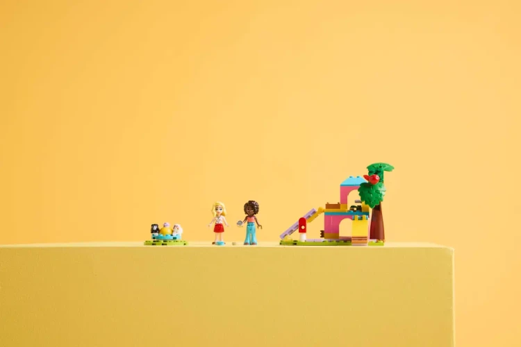 Klocki LEGO Friends 42640 Plac zabaw dla świnek morskich