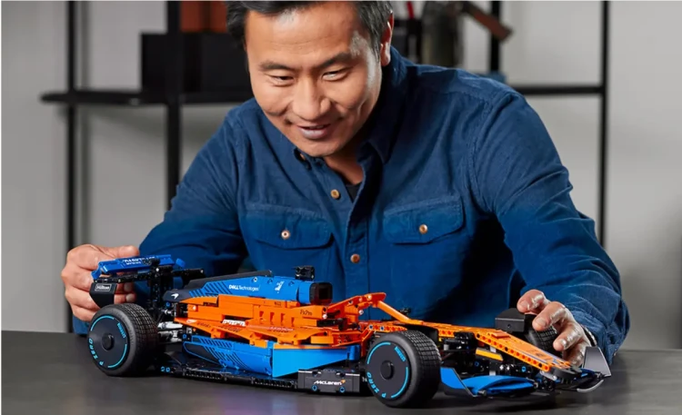 Klocki LEGO Technic  42141 Samochód wyścigowy McLaren Formula 1™