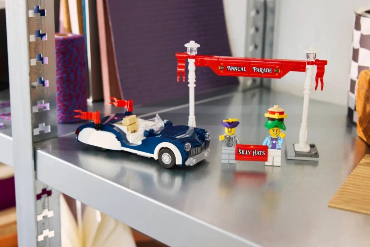 Klocki LEGO ICONS 40913 Zabytkowy samochód z parady