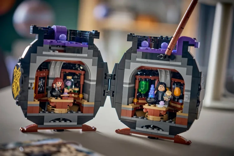 Klocki LEGO Harry Potter 76464 Kociołek: Sekretna sala zajęć z eliksirów