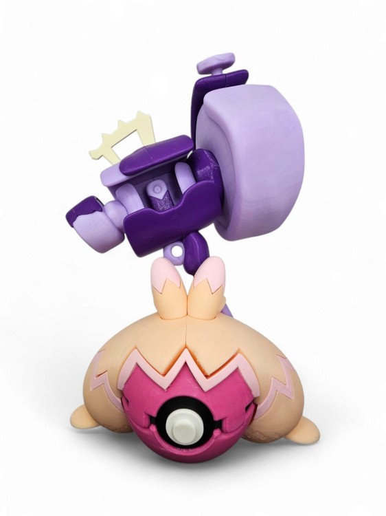 Tinkaton Ball – Figurka Pokémon – Kolekcjonerska PokéBall