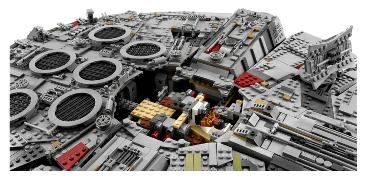 Klocki LEGO Star Wars 75192 Sokół Millennium