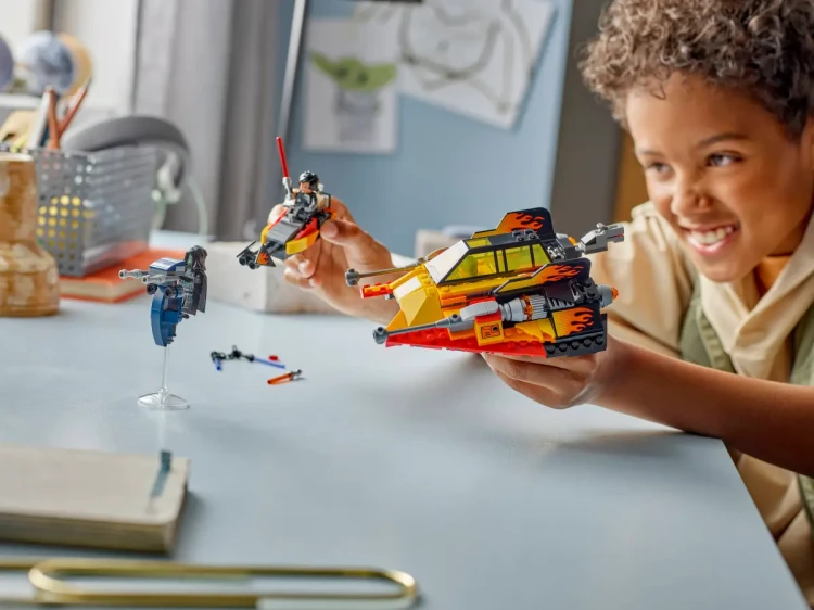 Klocki LEGO Star Wars 75414 Płomienny śmigacz śnieżny