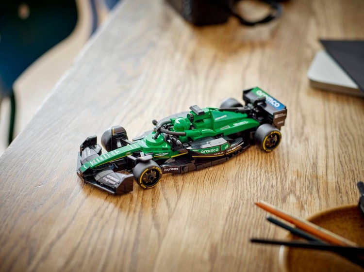 Klocki LEGO Speed Champions 77245 Bolid F1® Aston Martin Aramco AMR24