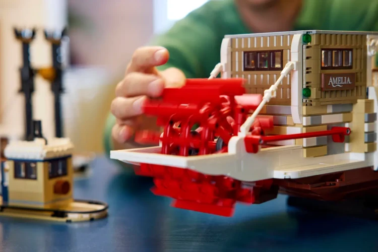 Klocki LEGO Ideas 21356 Parowiec rzeczny