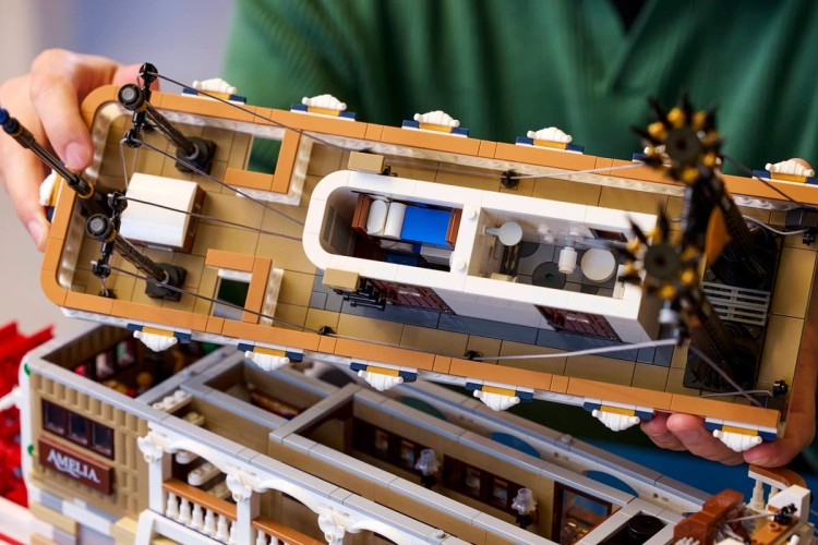 Klocki LEGO Ideas 21356 Parowiec rzeczny