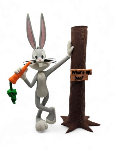 Królik Bugs – Figurka Kolekcjonerska „Co jest doktorku?” – 20 cm