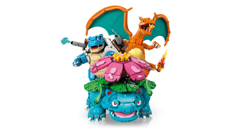 Klocki LEGO Pokemon  72153 Venusaur, Charizard i Blastoise + Kolekcja odznak z regionu Kanto