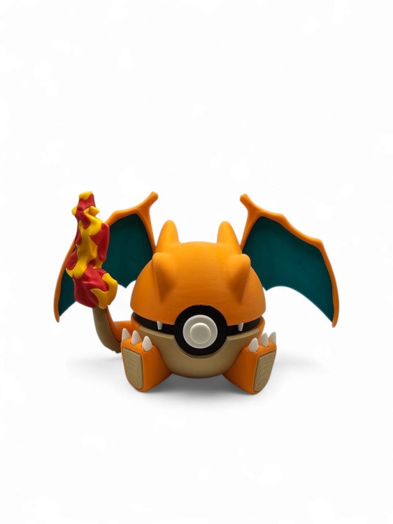 Charizard Ball – Figurka Pokémon - Kolekcjonerska Pokeball